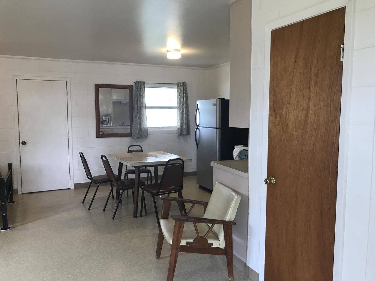 Oasis Lake Buchanan - thumb 11