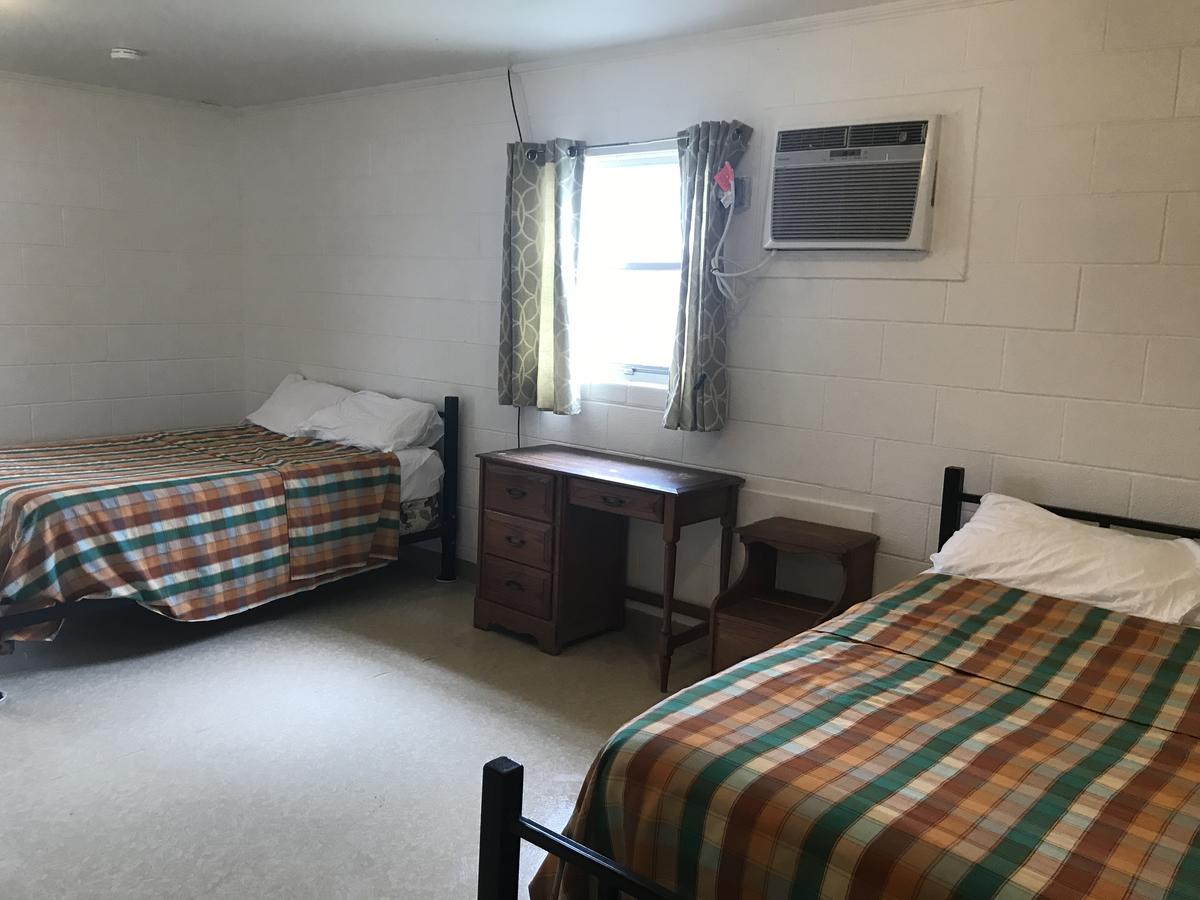 Oasis Lake Buchanan - thumb 9