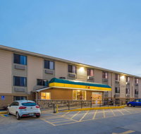 Super 8 by Wyndham Iowa City/Coralville - Accommodation Ohio