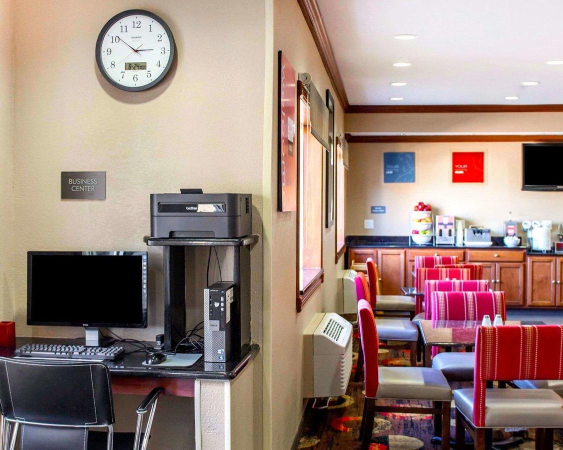 Comfort Inn & Suites Coralville - thumb 4