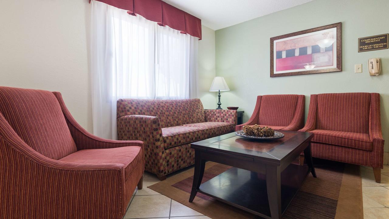 Best Western Mount Pleasant Inn - thumb 4