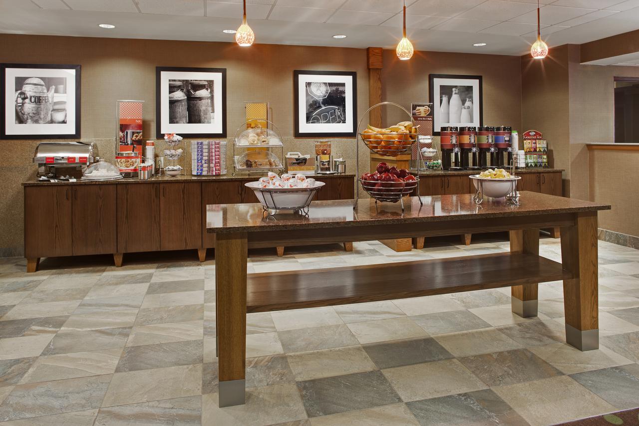 Hampton Inn Iowa City/Coralville - thumb 20