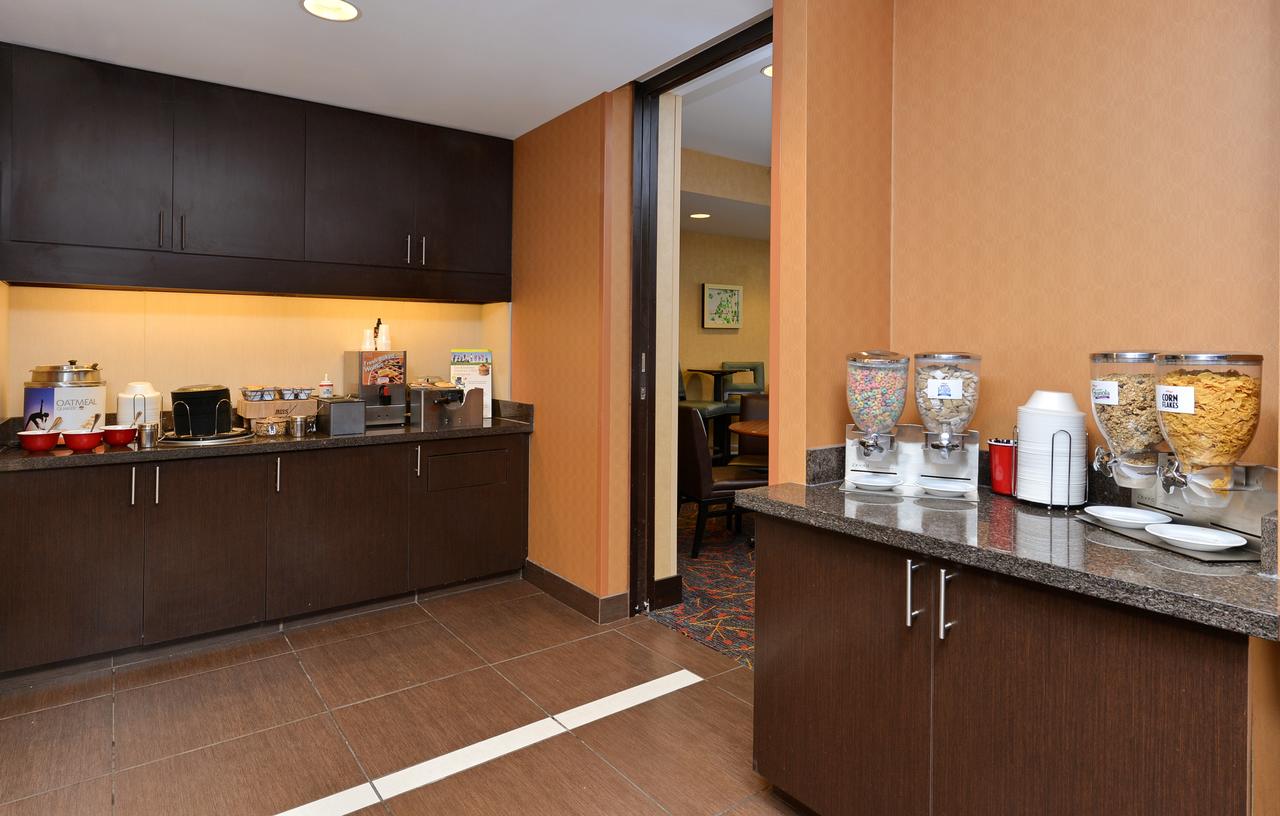 Residence Inn Coralville - thumb 23