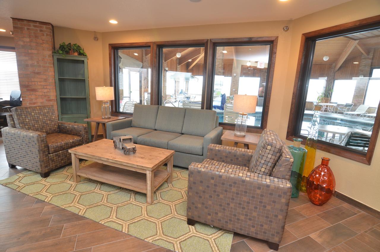 AmericInn By Wyndham Mount Pleasant - thumb 2