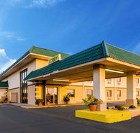 Quality Inn  Suites Salina - Accommodation Ohio