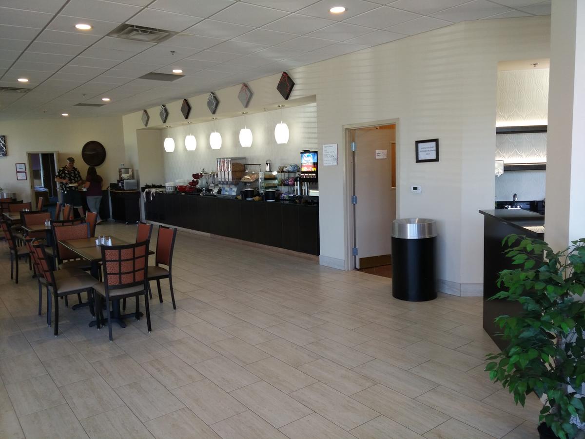 Ramada By Wyndham Lexington North Hotel & Conference Center - thumb 7