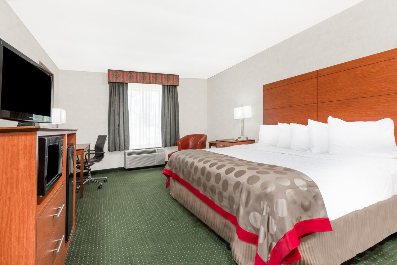 Ramada By Wyndham Lexington North Hotel & Conference Center - thumb 23