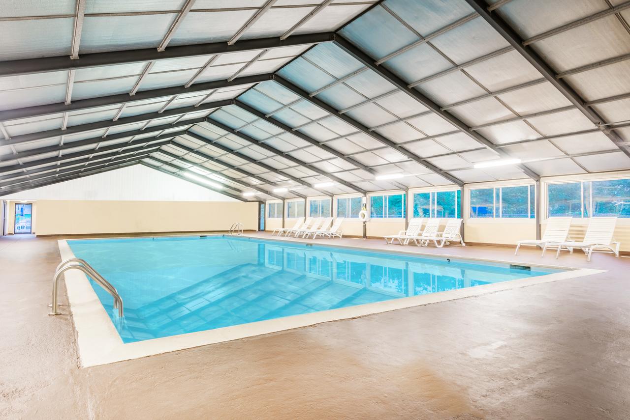 Ramada By Wyndham Lexington North Hotel & Conference Center - thumb 26