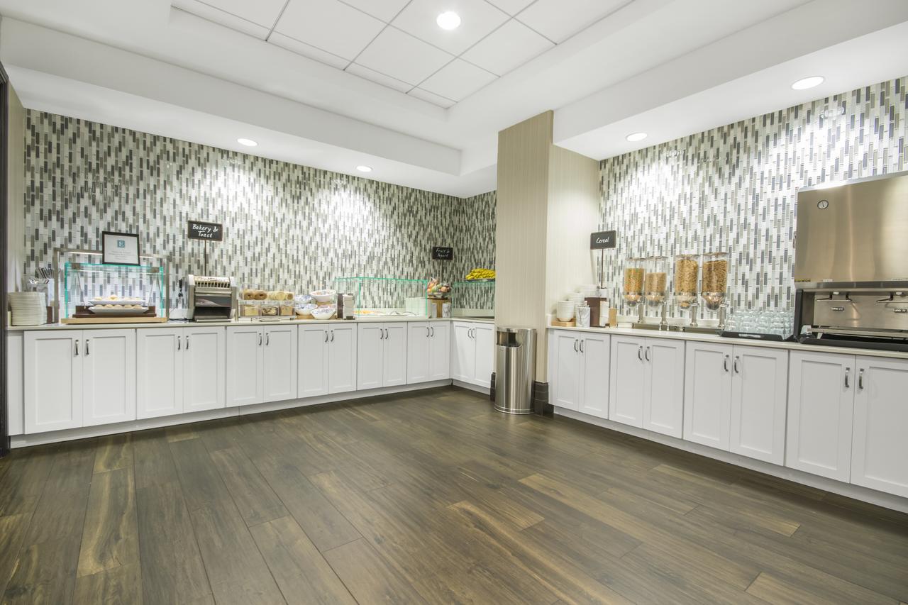 Embassy Suites Louisville Downtown - thumb 1