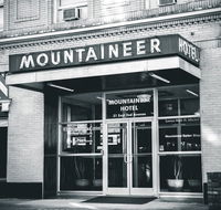 The Mountaineer Hotel - Accommodation Ohio