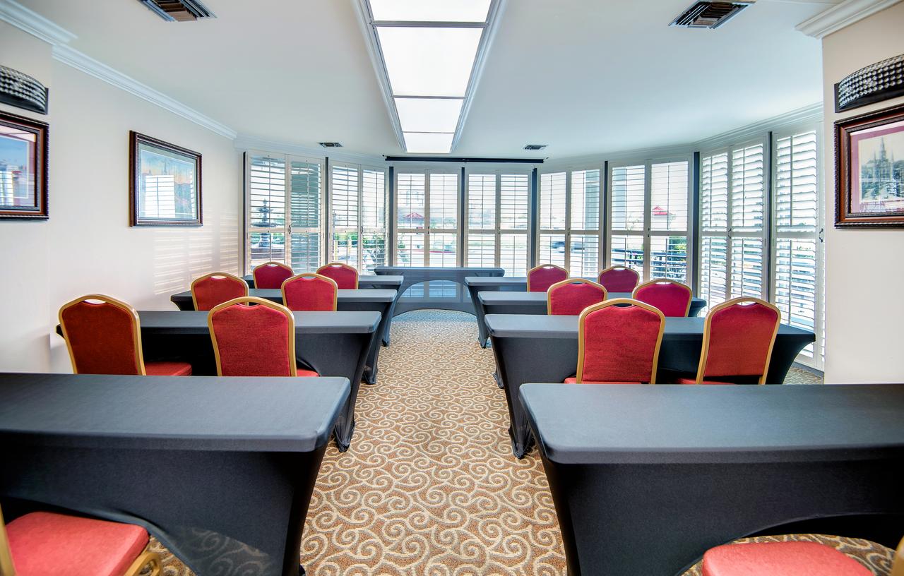 Ramada By Wyndham Metairie New Orleans Airport - thumb 29