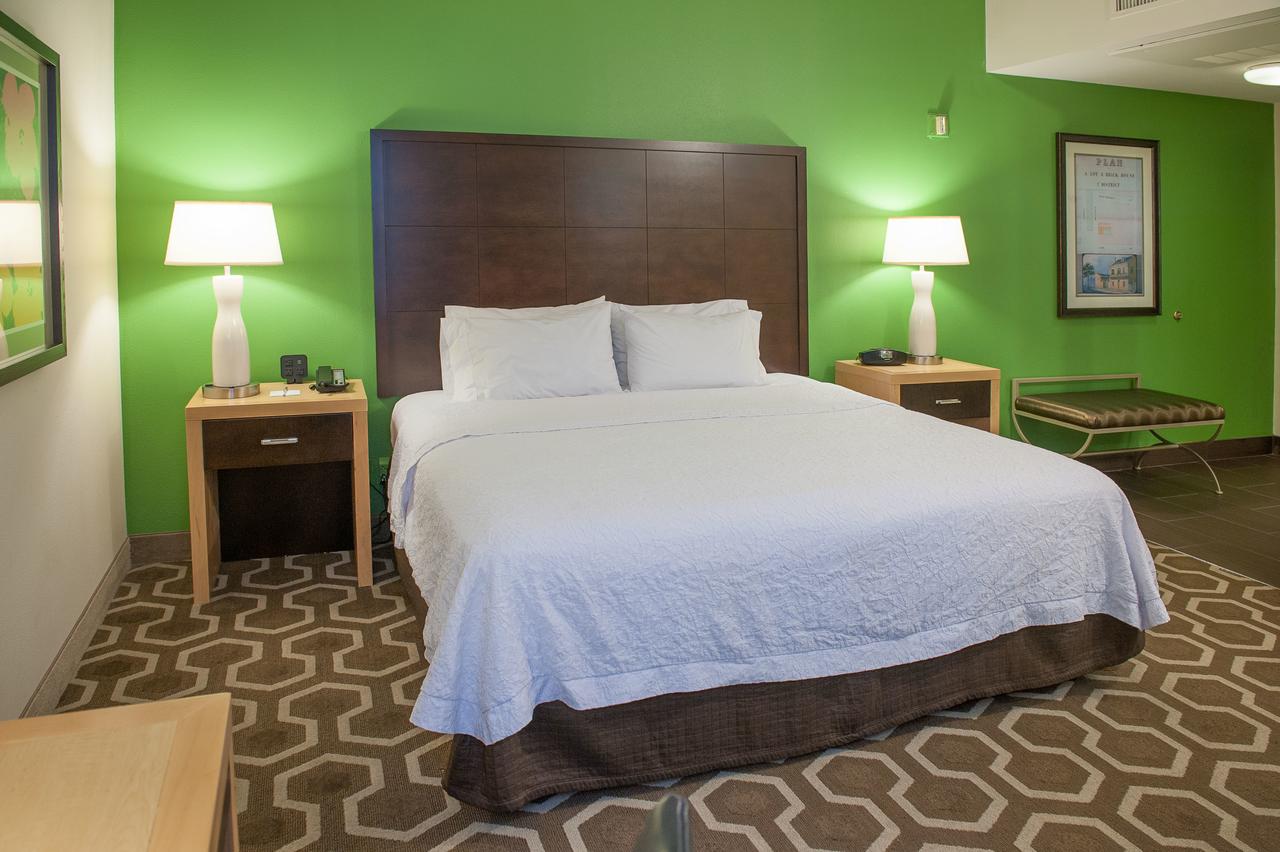 Hampton Inn Downtown / French Quarter Area - thumb 13