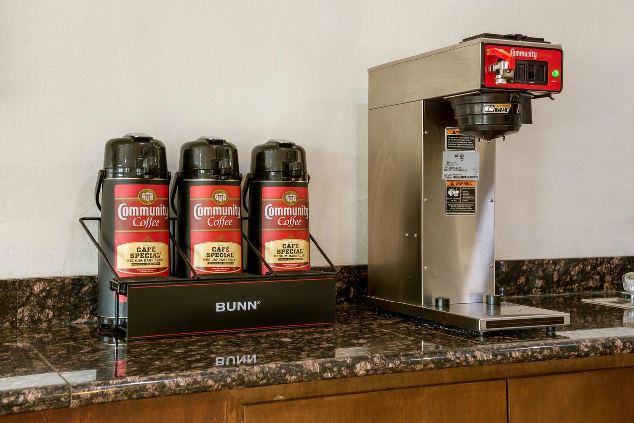 Motel 6 Lake Charles On The Bayou - thumb 18