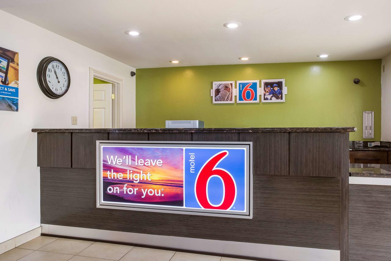 Motel 6 Lake Charles On The Bayou - thumb 19