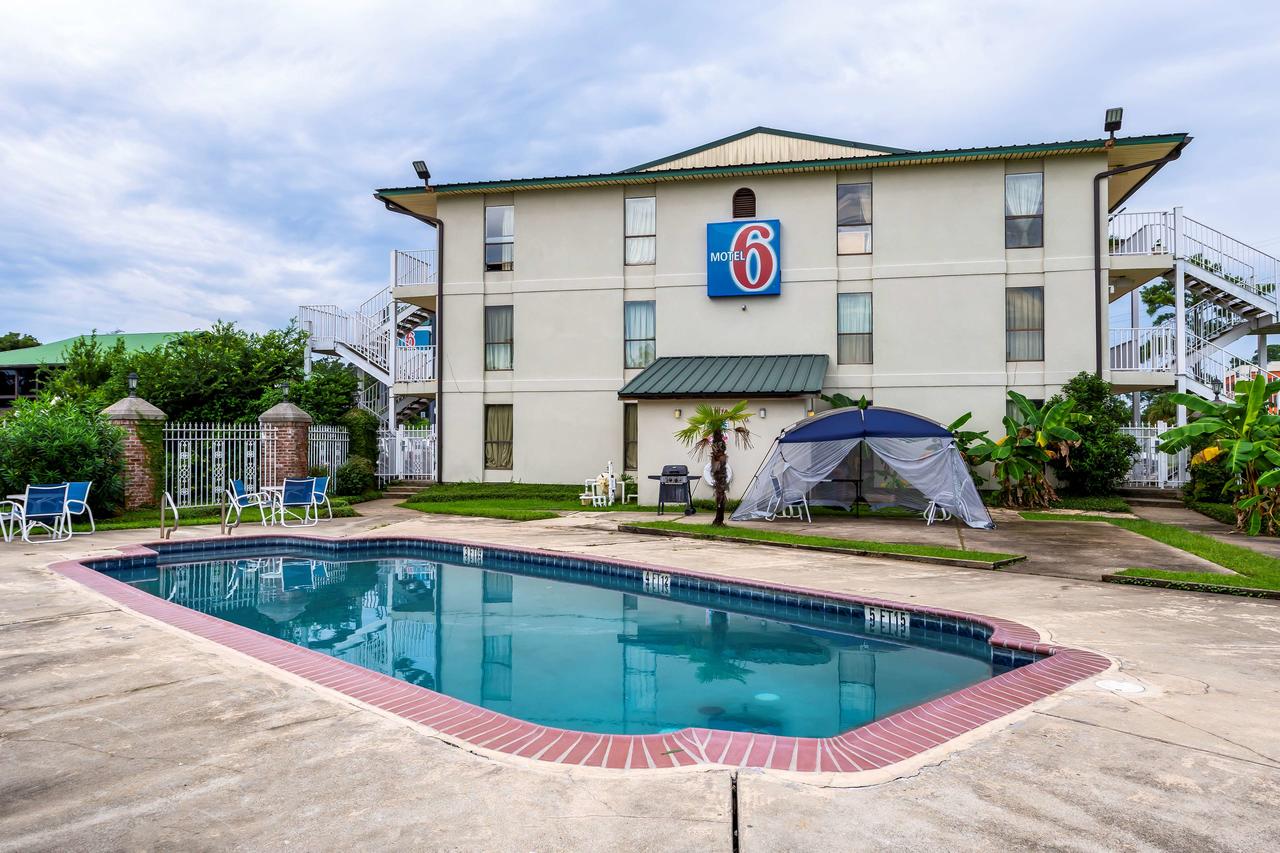 Motel 6 Lake Charles On The Bayou - thumb 14