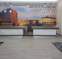 La Quinta Inn  Suites by Wyndham Lafayette Oil Center - Accommodation Ohio