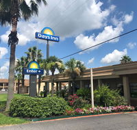Days Inn by Wyndham Lake Charles - Accommodation Ohio