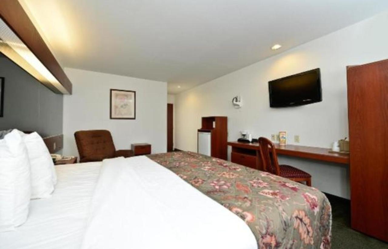 Americas Best Value Inn And Suites Lake Charles - thumb 26