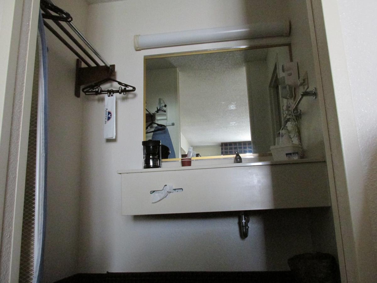 Americas Best Value Inn And Suites Lake Charles - thumb 31