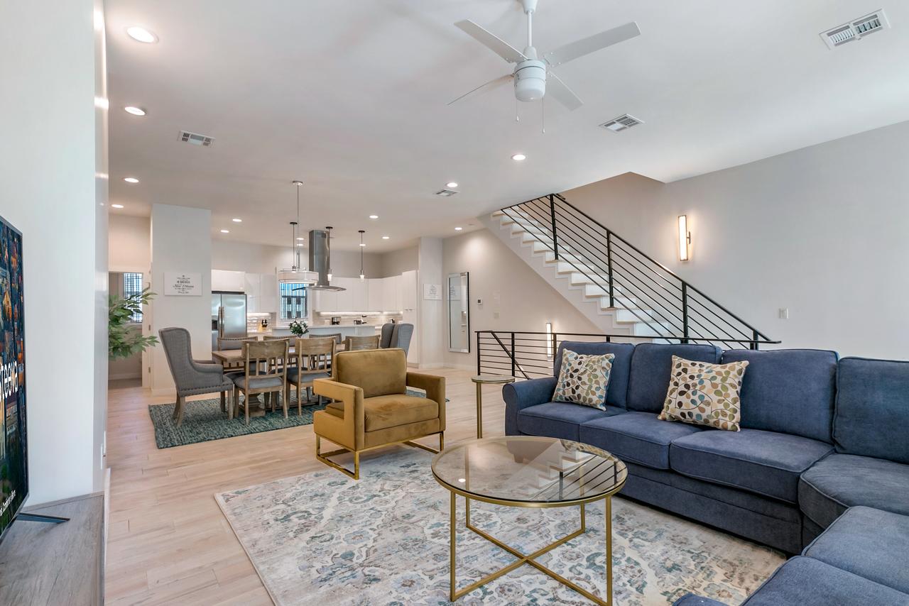 Bienville Villas: Brand New 4BR - thumb 1
