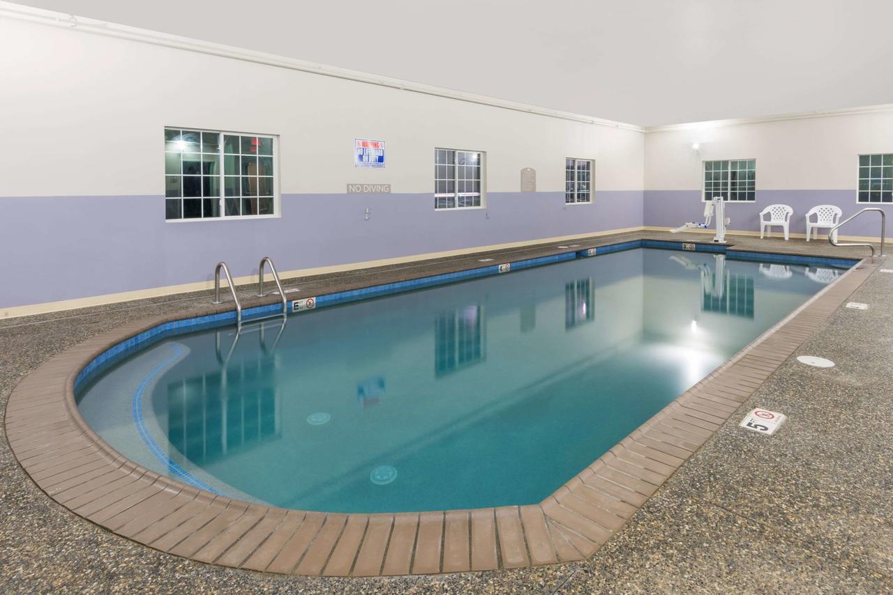 Microtel Inn & Suites Windham - thumb 12