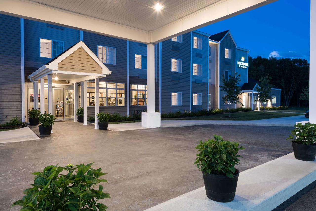 Microtel Inn & Suites Windham - thumb 16