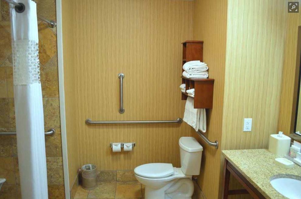 Hampton Inn Bangor - thumb 21