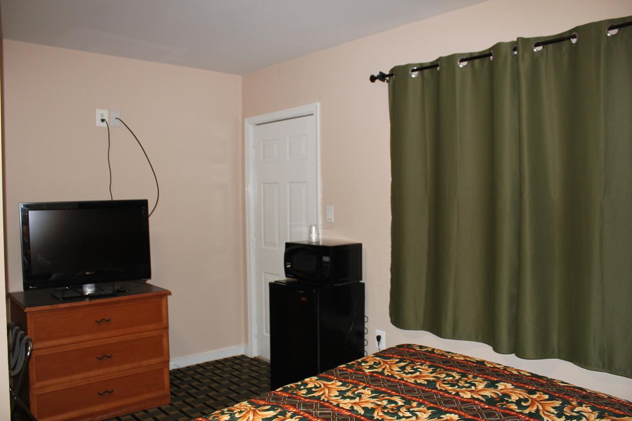 Driftwood Inn - thumb 16