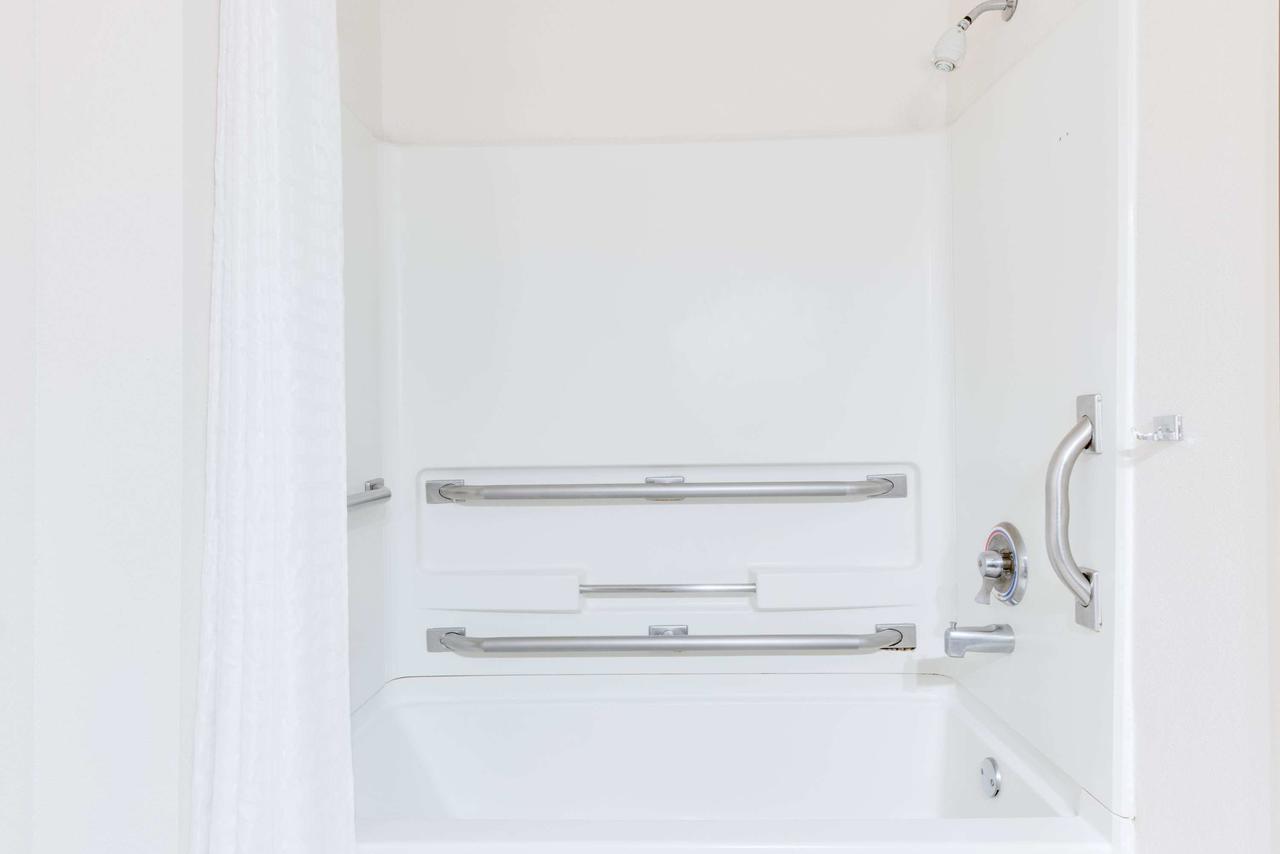 Super 8 By Wyndham Hagerstown - thumb 16