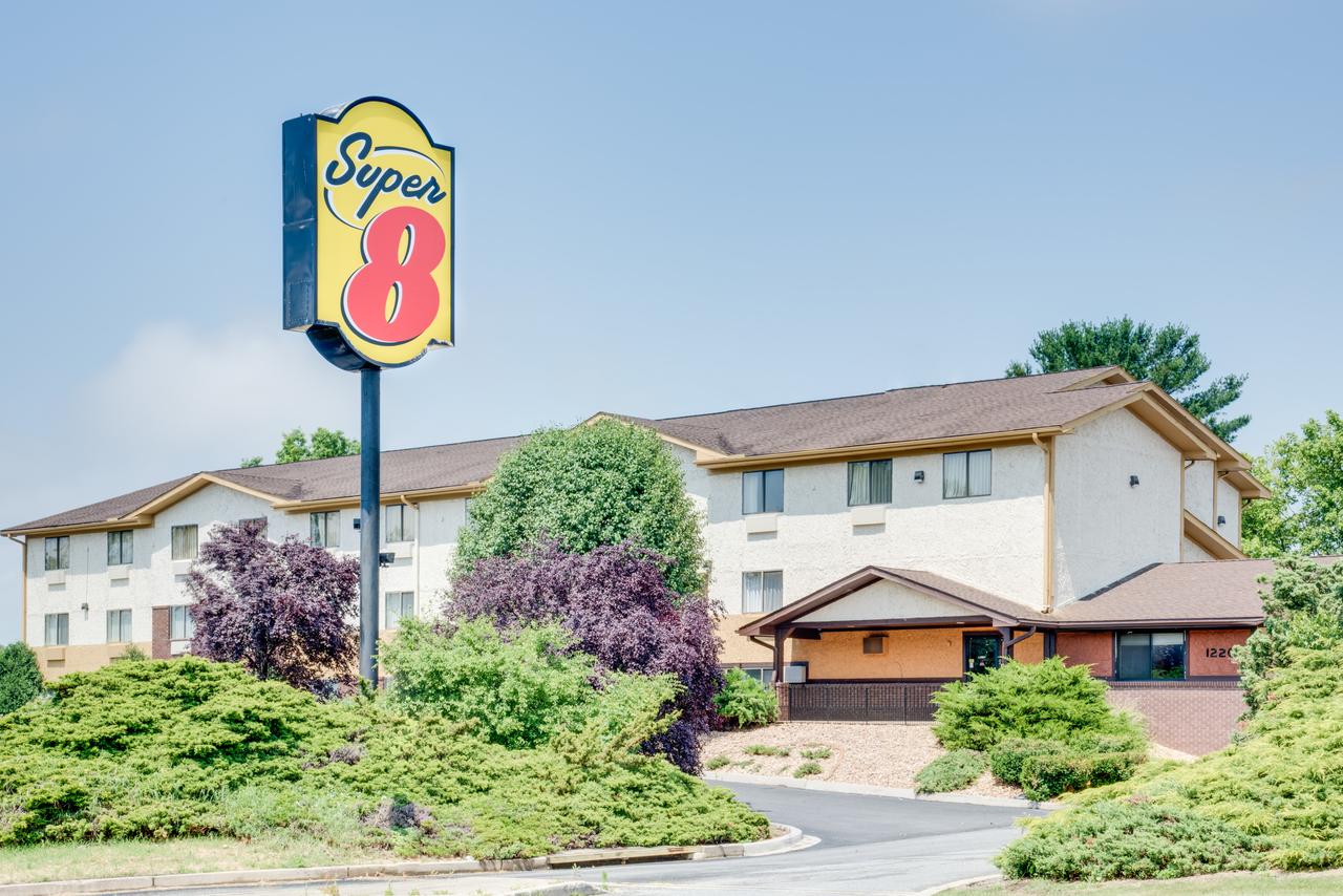 Super 8 By Wyndham Hagerstown - thumb 1