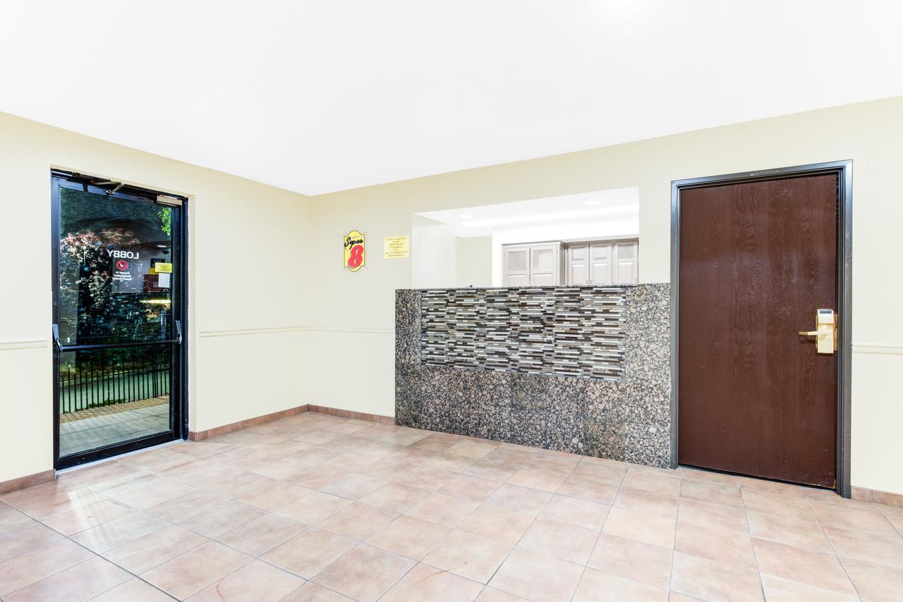 Super 8 By Wyndham Hagerstown - thumb 2