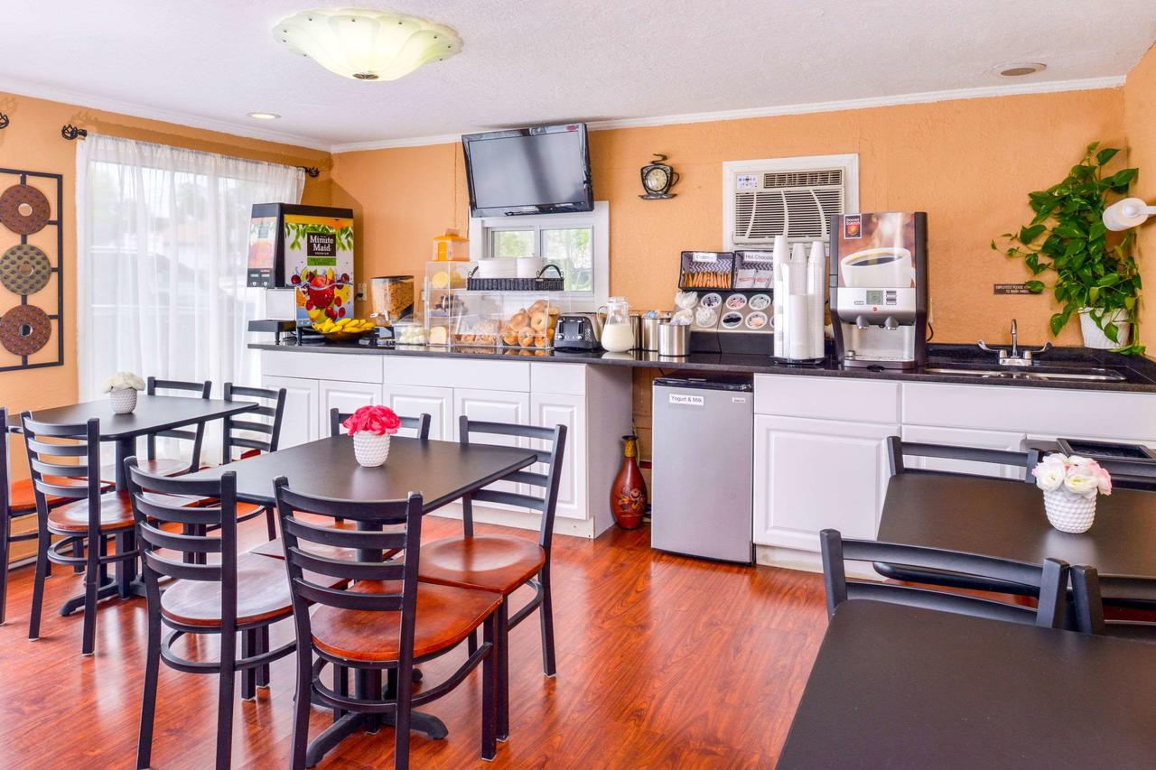 Rodeway Inn Orleans - Cape Cod - thumb 17