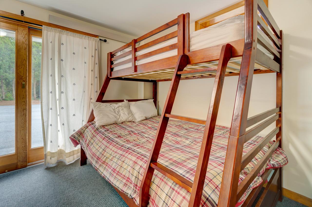 Annetti's Watch - thumb 36