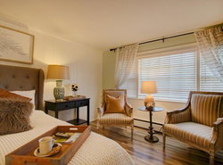 Cape Cod Veranda