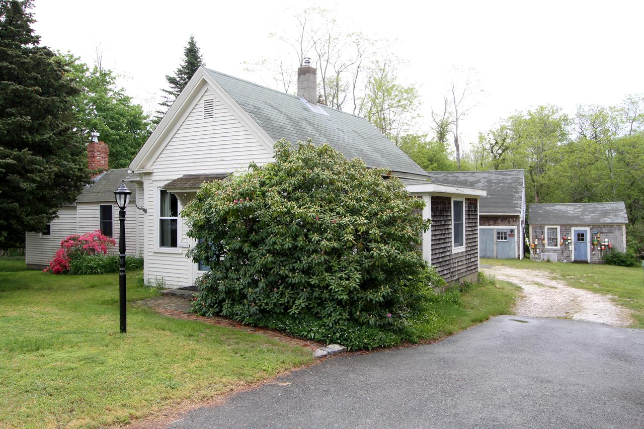 63 Locust Rd Home - thumb 0