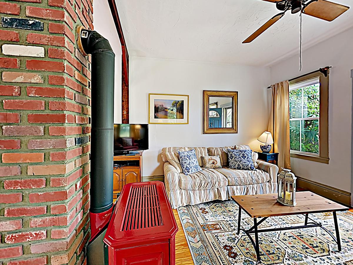 63 Locust Rd Home - thumb 20