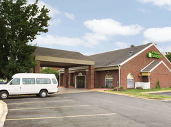 Wyndham Garden Grand Rapids Airport