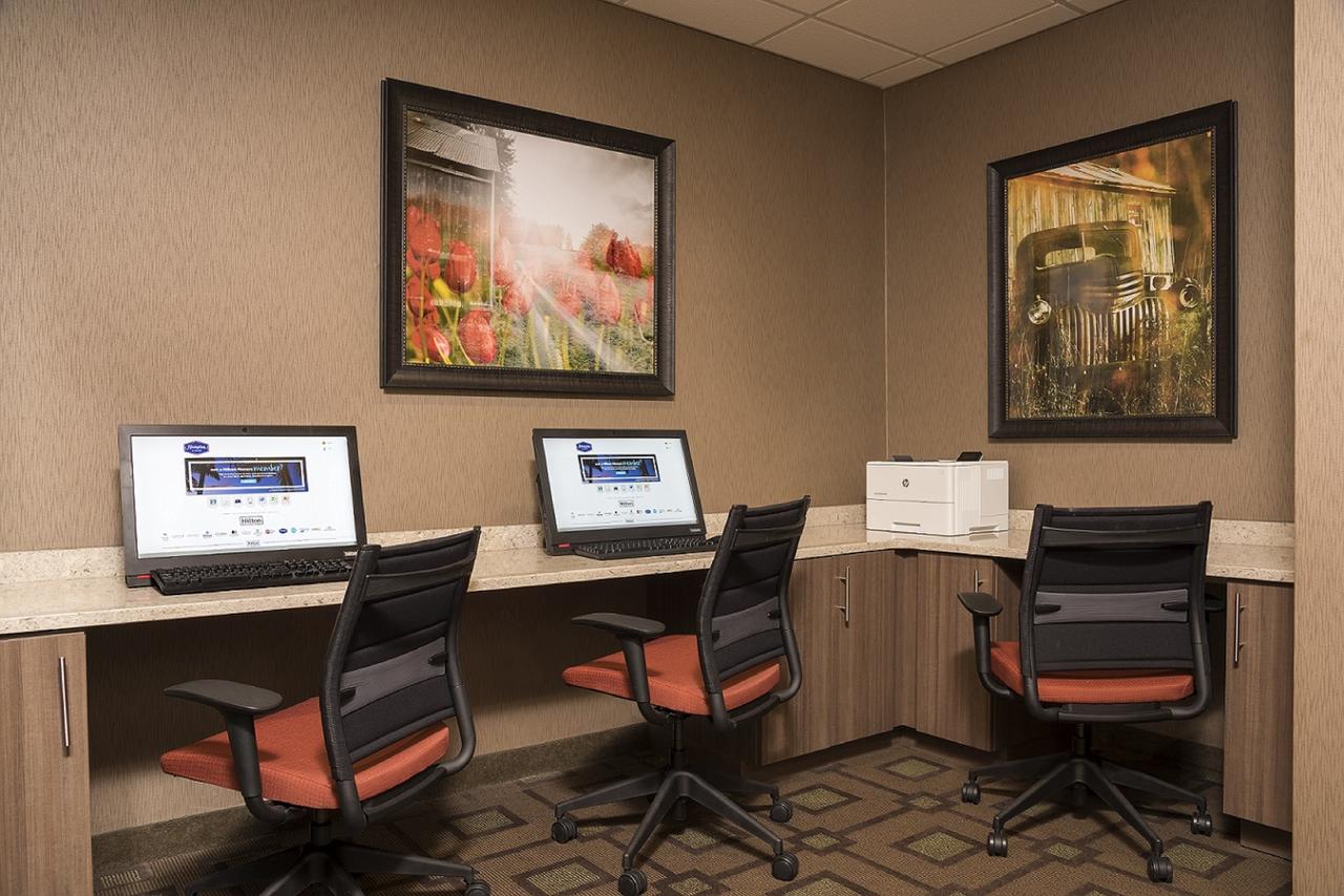 Hampton Inn Mount Pleasant - thumb 28