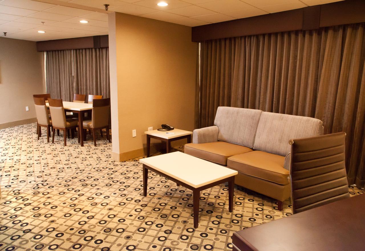 Best Western Premier Detroit Southfield Hotel - thumb 27