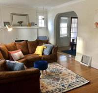 Quaint With Lots of Charm in Heart of Royal Oak - Accommodation Ohio