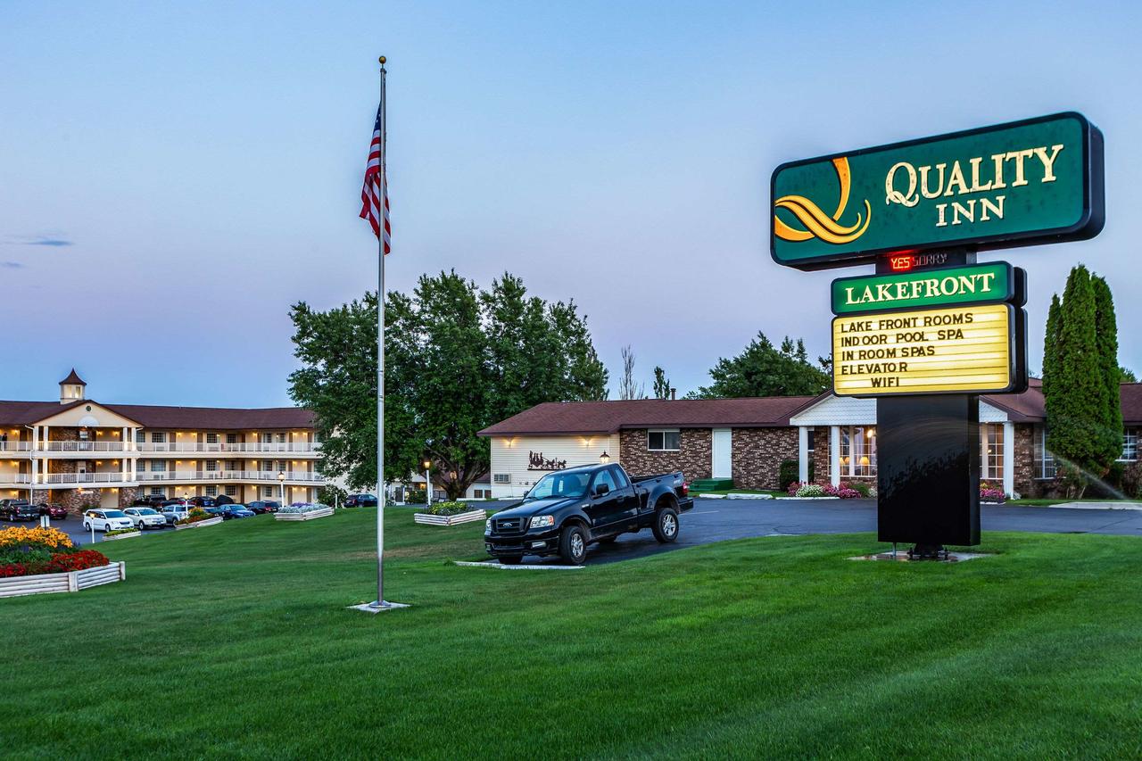 Quality Inn Lakefront - thumb 33