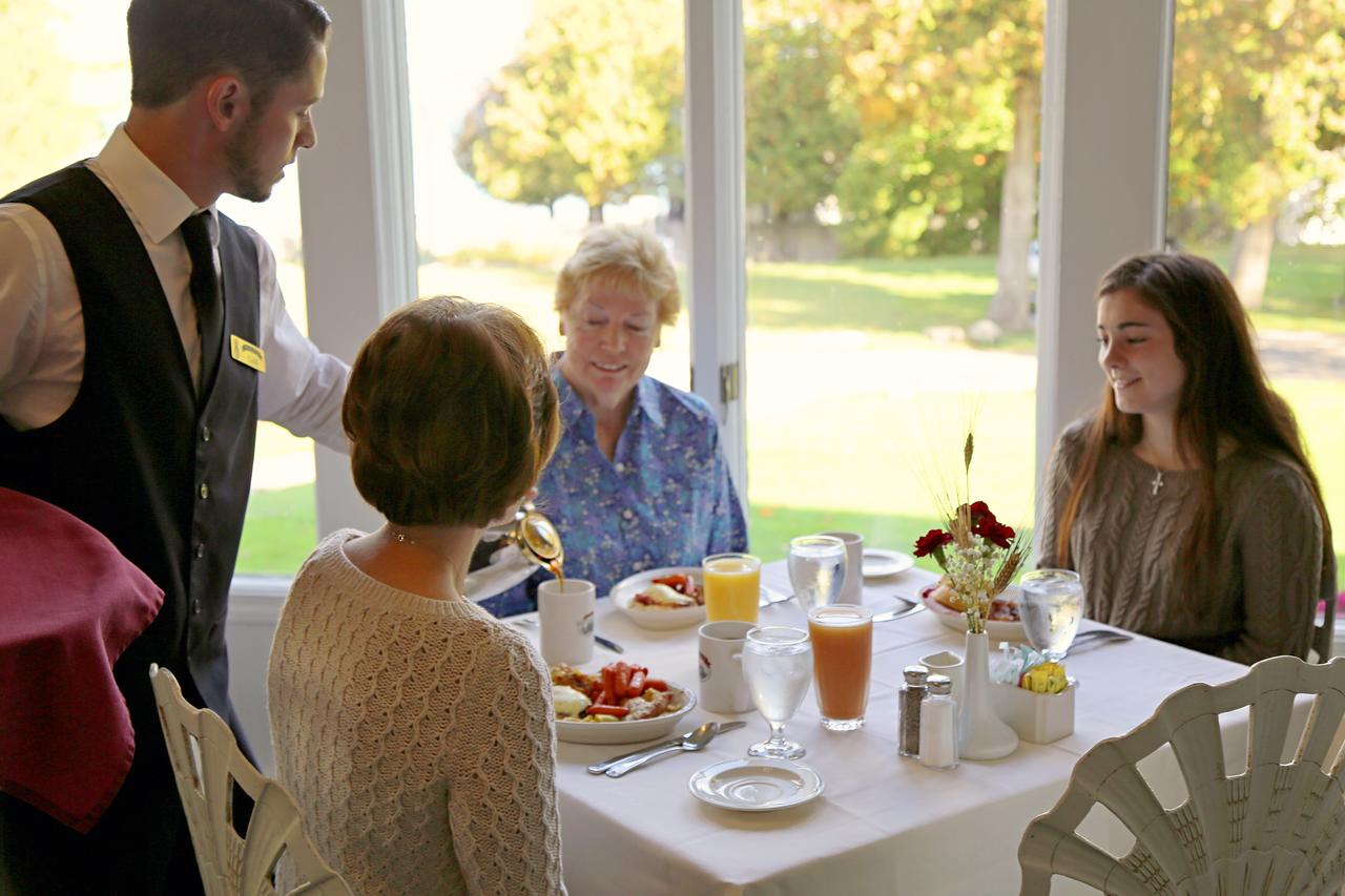 Stafford's Bay View Inn - thumb 1