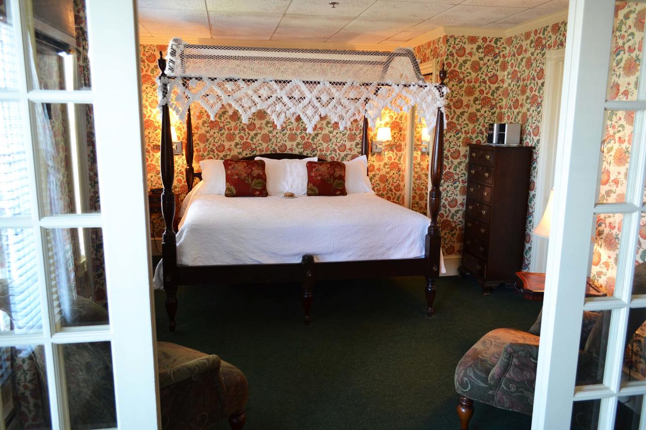 Stafford's Bay View Inn - thumb 23