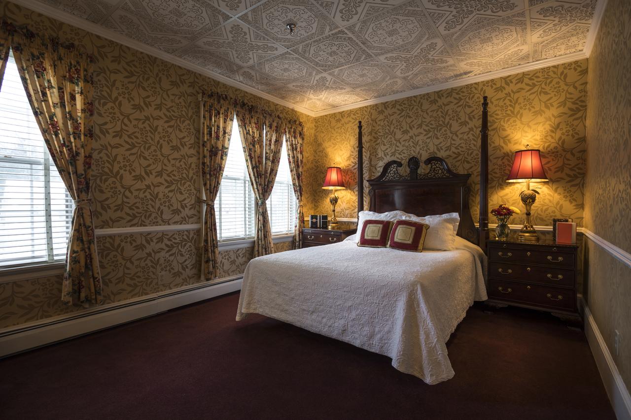 Stafford's Bay View Inn - thumb 4