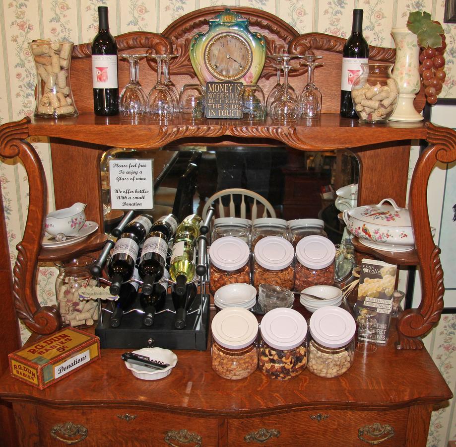 J. Paule's Fenn Inn - thumb 8