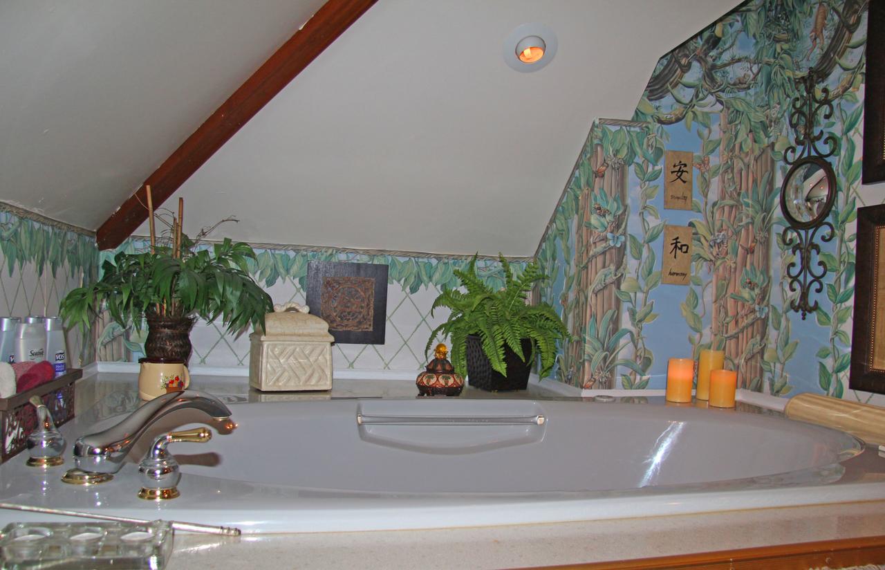 J. Paule's Fenn Inn - thumb 4