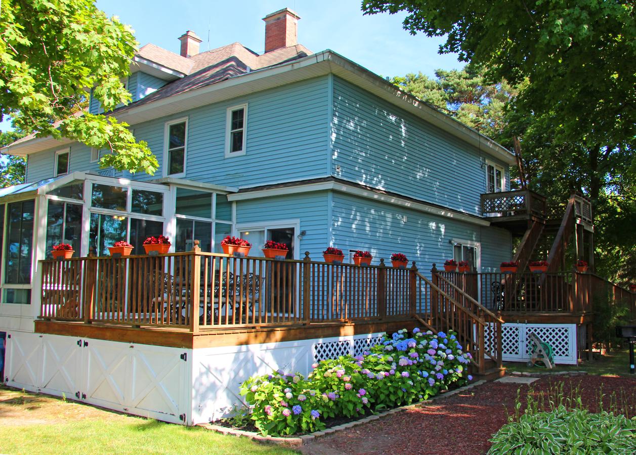 J. Paule's Fenn Inn - thumb 3