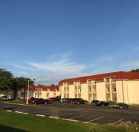 Ramada by Wyndham Albert Lea - Accommodation Ohio