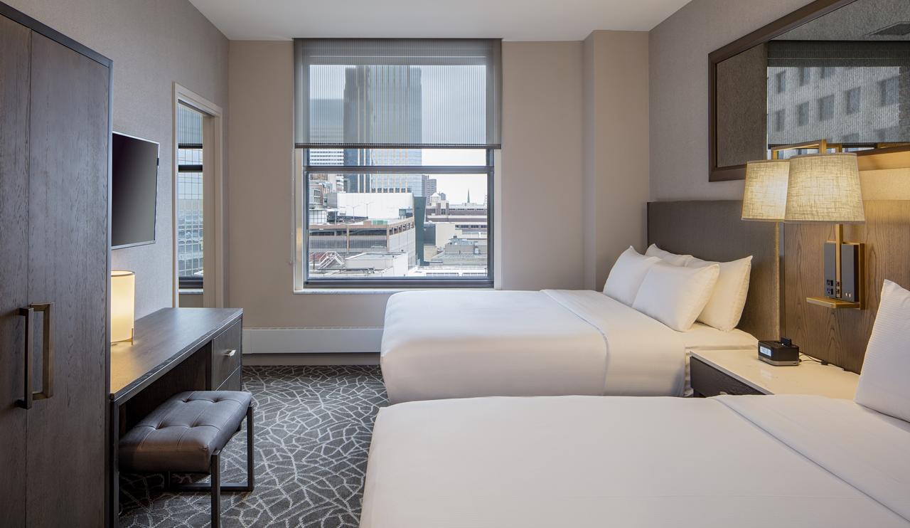 Embassy Suites By Hilton Minneapolis Downtown Hotel - thumb 13