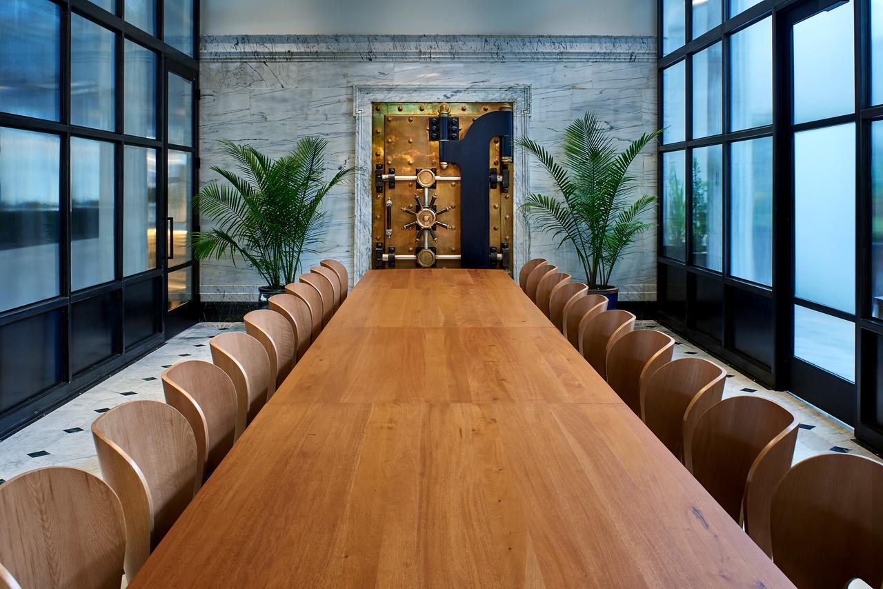 Emery Hotel, Autograph Collection - thumb 2